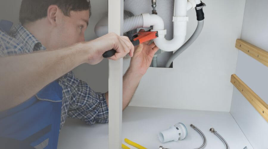 Local expert plumbing services in Hazelwood, MO